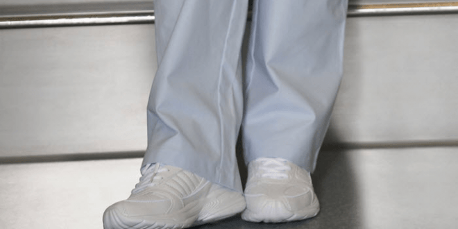 male nurses shoes