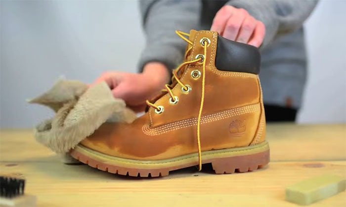 how do you clean your timberland boots