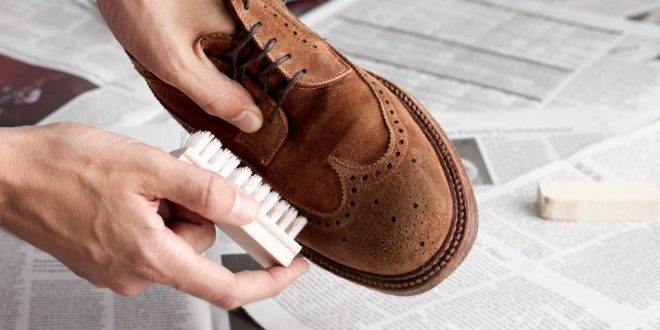 how to clean faux leather shoes