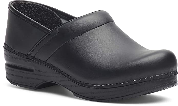 dansko nursing shoes wide width