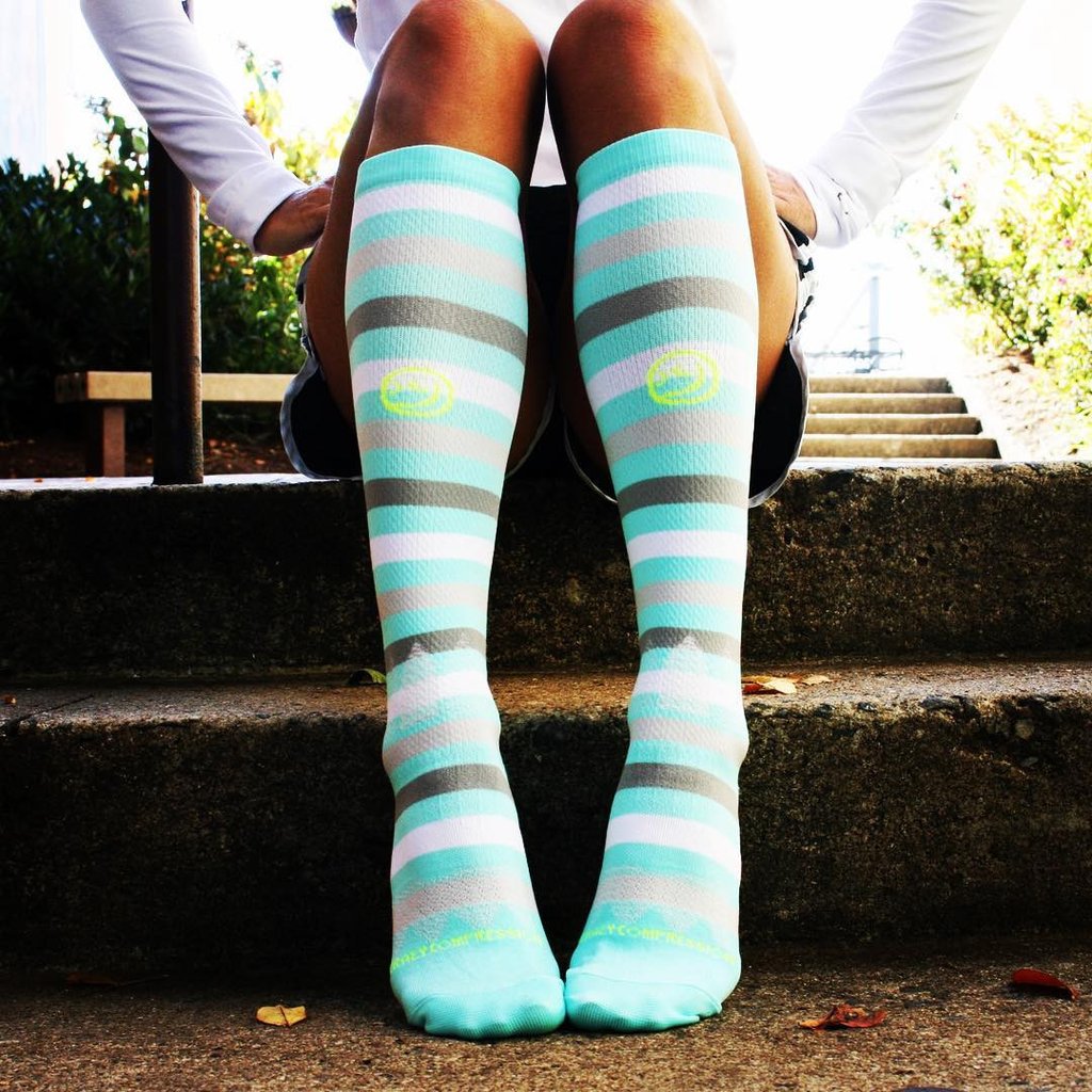 Why Every Nurse Should Wear Compression Socks – Crazy Compression