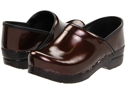 stretching dansko clogs