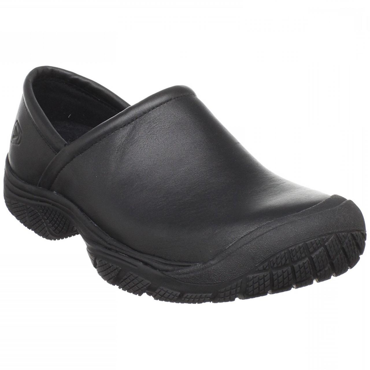 All about Men's Nursing Shoes - Nursing Trends