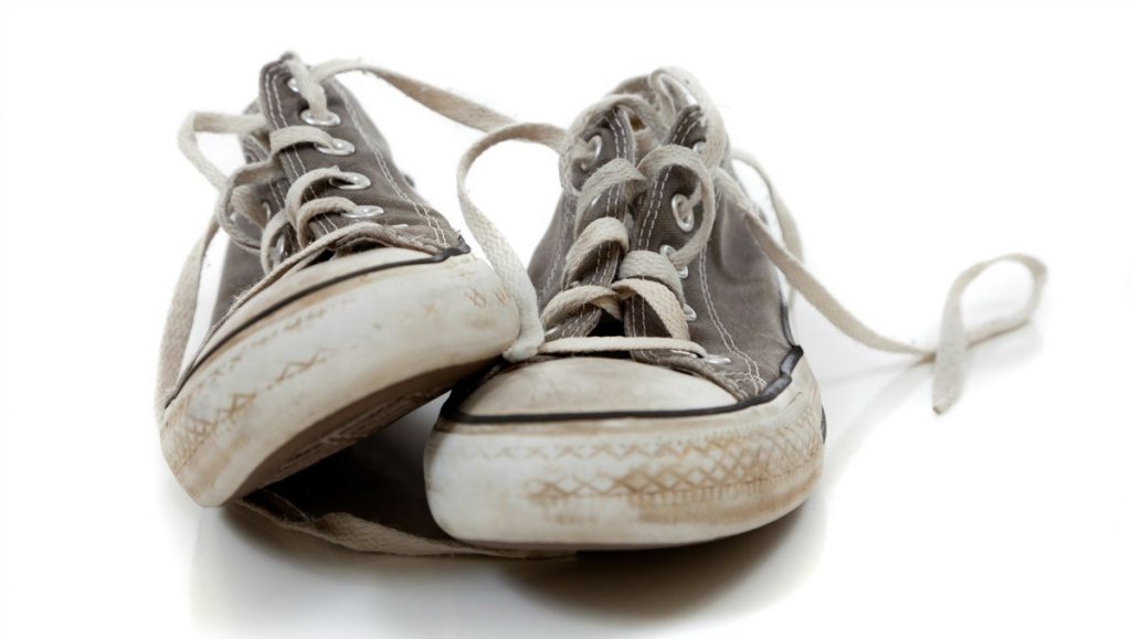 refresh-your-smelly-shoes-with-baking-soda-shoe-odor-stinky-shoes