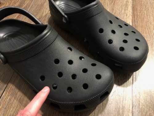 Do crocs hotsell run big