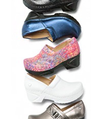 Aerosole Sandals: Zappos Nursing Shoes