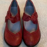 Algeria Red leather shoes